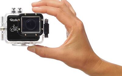 Rollei S 50 WiFi black Hand 2