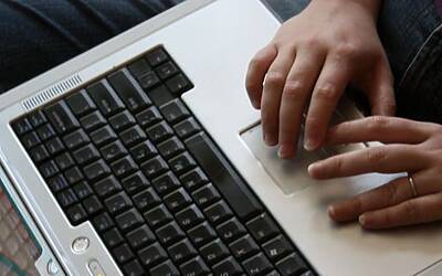 Sequestro del computer da parte della polizia postale