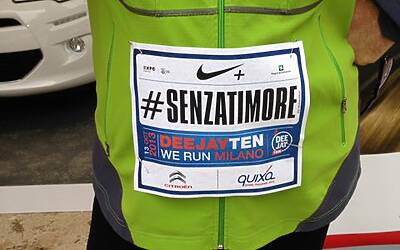 deejay ten milano 2013 le foto ed i video migliori non ufficiali della Deejay Ten milano 2013 guarda se ci sei anche tu tra i partecipanti alla corsa divertente di milano insieme a Radio Deejay e Linus 12