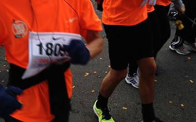 deejay ten milano 2013 le foto ed i video migliori non ufficiali della Deejay Ten milano 2013 guarda se ci sei anche tu tra i partecipanti alla corsa divertente di milano insieme a Radio Deejay e Linus 26