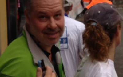 deejay ten milano 2013 le foto ed i video migliori non ufficiali della Deejay Ten milano 2013 guarda se ci sei anche tu tra i partecipanti alla corsa divertente di milano insieme a Radio Deejay e Linus 53