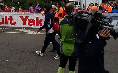 deejay ten milano 2013 le foto ed i video migliori non ufficiali della Deejay Ten milano 2013 guarda se ci sei anche tu tra i partecipanti alla corsa divertente di milano insieme a Radio Deejay e Linus 55