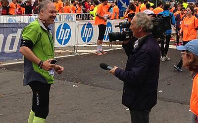 deejay ten milano 2013 le foto ed i video migliori non ufficiali della Deejay Ten milano 2013 guarda se ci sei anche tu tra i partecipanti alla corsa divertente di milano insieme a Radio Deejay e Linus 58