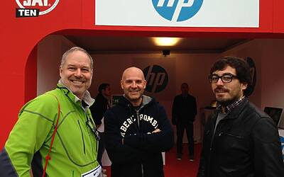 deejay ten milano 2013 le foto ed i video migliori non ufficiali della Deejay Ten milano 2013 guarda se ci sei anche tu tra i partecipanti alla corsa divertente di milano insieme a Radio Deejay e Linus 66