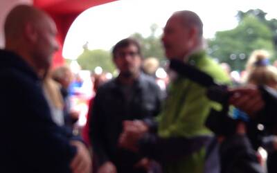 deejay ten milano 2013 le foto ed i video migliori non ufficiali della Deejay Ten milano 2013 guarda se ci sei anche tu tra i partecipanti alla corsa divertente di milano insieme a Radio Deejay e Linus 67