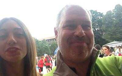 deejay ten milano 2013 le foto ed i video migliori non ufficiali della Deejay Ten milano 2013 guarda se ci sei anche tu tra i partecipanti alla corsa divertente di milano insieme a Radio Deejay e Linus 69