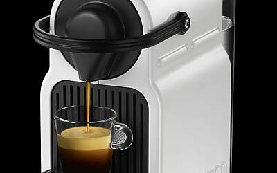 Nespresso Inissia White Side 3quarter