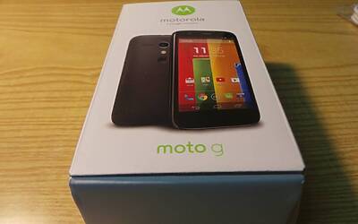 Moto G unboxing 2