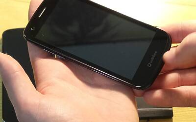 Vodafone Smart 4G unboxing 13