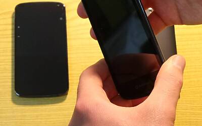 Vodafone Smart 4G unboxing 14