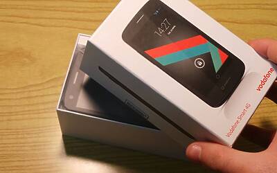 Vodafone Smart 4G unboxing 25