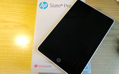 unboxing HP Slate 8 Pro 6