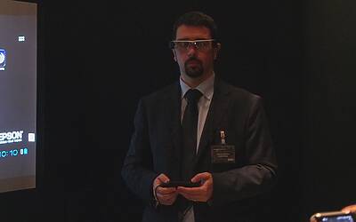 EPSON MOVERIO BT 200 50