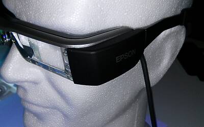 EPSON MOVERIO BT 200 58