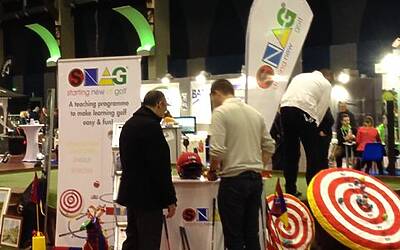 ITALIAN GOLF SHOW PARMA 2014 IL PRINCIPALE EVENTO FIERISTICO PER IL MONDO DEL GOLF CON I PRINCIPALI ESPOSITORI DEL SETTORE ED IL GRANDE CAMPO PRATICA INDOOR PER IL TEST DEI FERRI DEGLI IBRIDI E DEI DRIVE E DI TUTTA ATTREZZATURA GOLFISTICA 012