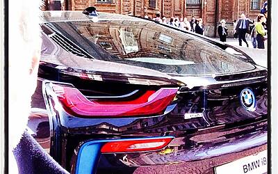 prova auto ibrida ed elettrica bmw i3 i8 al salone del libro torino 201405