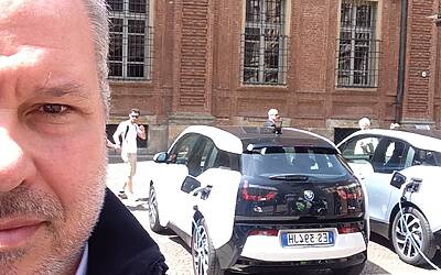 prova auto ibrida ed elettrica bmw i3 i8 al salone del libro torino 201406
