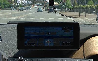 prova auto ibrida ed elettrica bmw i3 i8 al salone del libro torino 201456