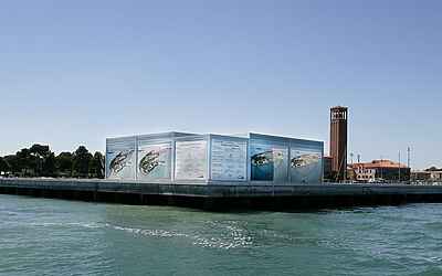 Non solo lo scandalo Mose a Venezia Somfy e KE realizzano la innovativa protezione solare di un pontile sull’isola di Sant’Elena a Venezia 2