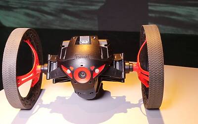 Parrot Jumping Sumo 7