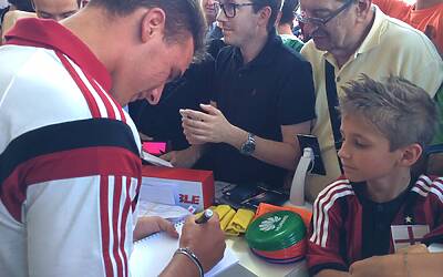 Huawei e Ascend P7 al Casa Milan Village 4