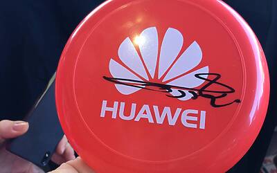 Huawei e Ascend P7 al Casa Milan Village 5