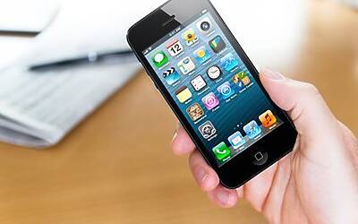 equo compenso rincari. SIAE accusa Apple