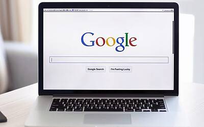 cosa cercano gli italiani su google d estate