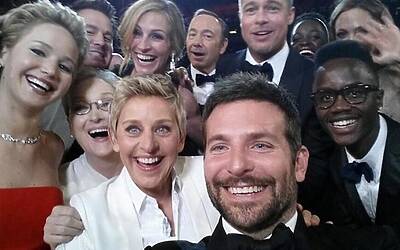 segreto selfie perfetto cop