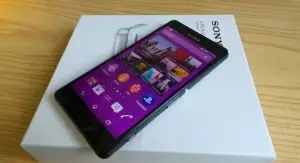 Sony Xperia Z3 Compact