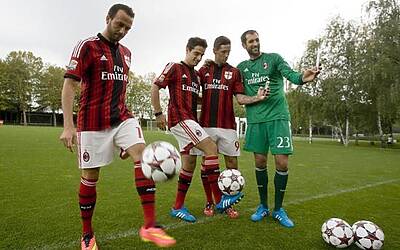 HUAWEI ASCEND GT A.C. MILAN 4