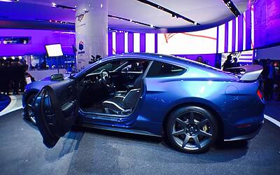 Ford Mustang Shelby GT350R Medium