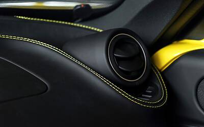 alfa romeo 4c spider salone di detroit 2015 42