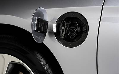 hyundai sonata plug in hybrid 2016 NAIAS 2015 10