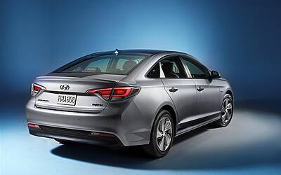 hyundai sonata plug in hybrid 2016 NAIAS 2015 4