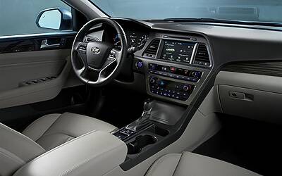 hyundai sonata plug in hybrid 2016 NAIAS 2015 5