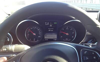 Mercedes BlueTec Hybrid C300 41