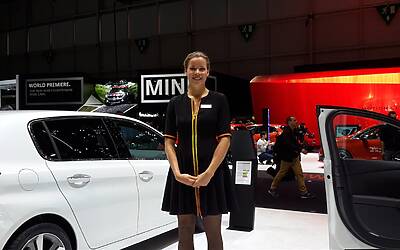 belle ragazze salone ginevra 2015 18