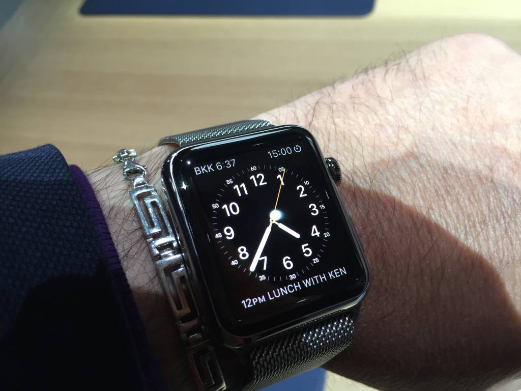 Apple Watch anteprima a sorpresa al fuorisalone Milanese12 1024x768 - Apple Watch anteprima a sorpresa al #fuorisalone Milanese: catalizza l'attenzione del pubblico