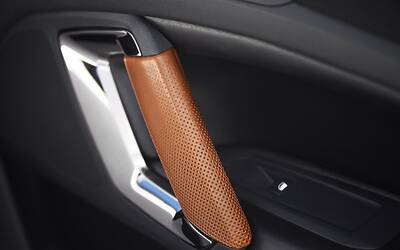 Peugeot 308 R Hybrid 5