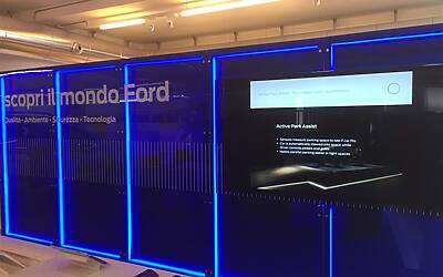 Ford Mondeo Vignale 12