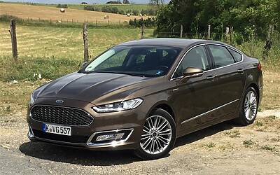 Ford Mondeo Vignale 7