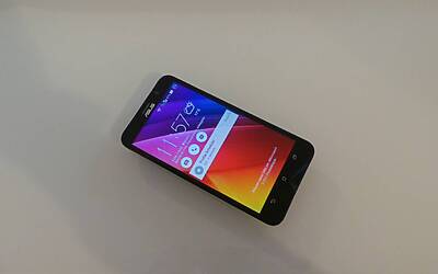 Recensione Asus Zenfone 2 708