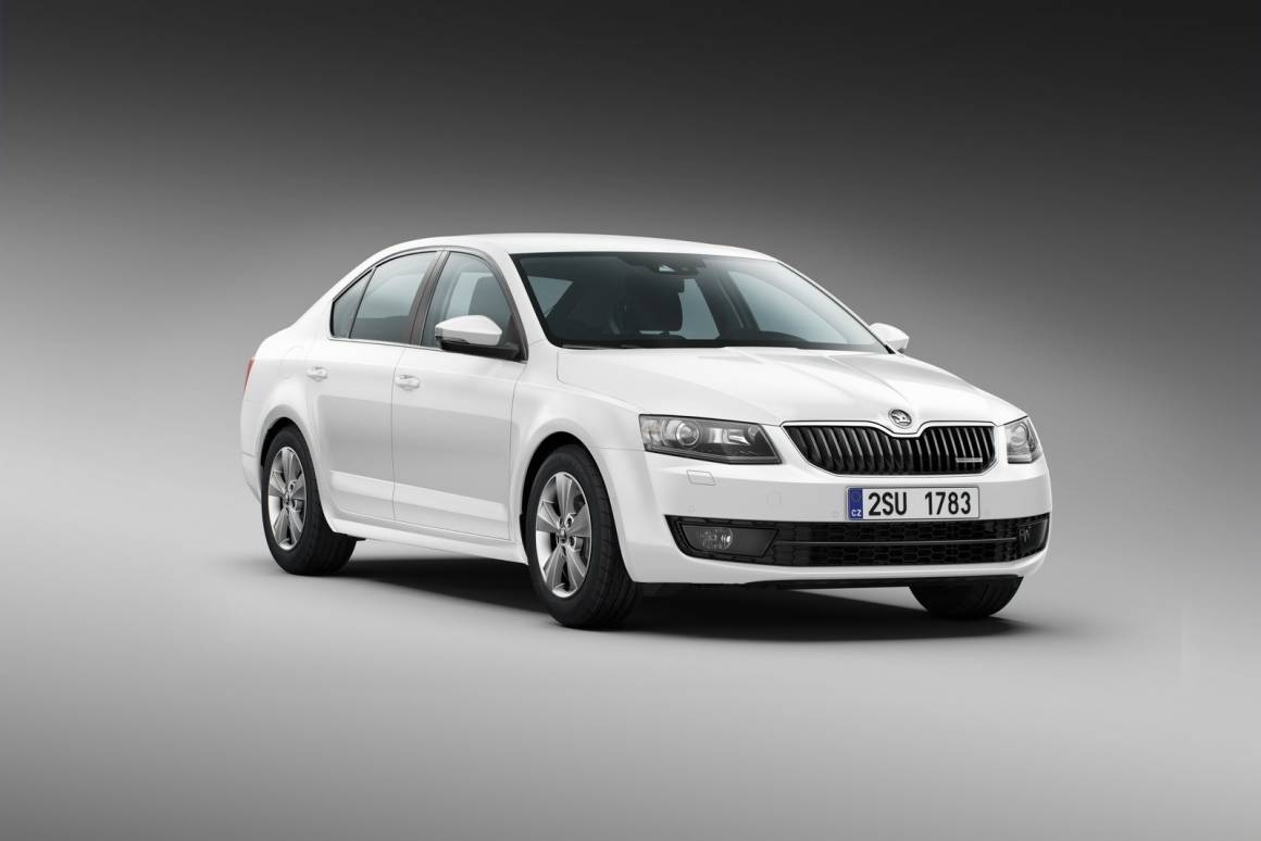 new skoda octavia greenline announced 33 l 100km and 87 g km 11