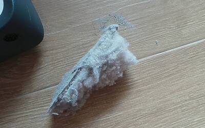 recensione Folletto VR200 824