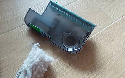 recensione Folletto VR200 902