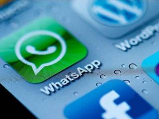 Whatsapp diventa gratuito per tutti