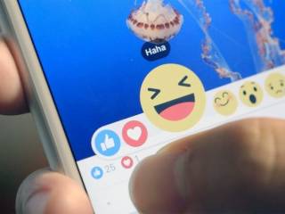 Facebook Reactions nuovo giornalismo
