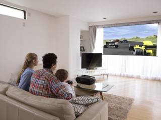 Videoproiettore Full HD per tutta la famiglia