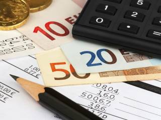 come risparmiare consumi energetici costi bolletta sprechi domestici 4